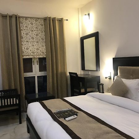 Hotel Bahia Heights Bathinda Exterior foto